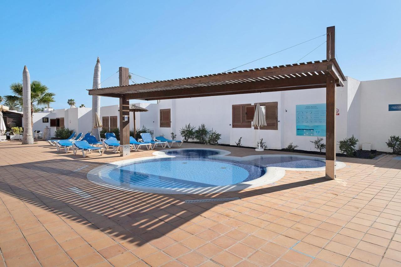 Playa Flamingo 62 Apartment Playa Blanca  Exterior photo